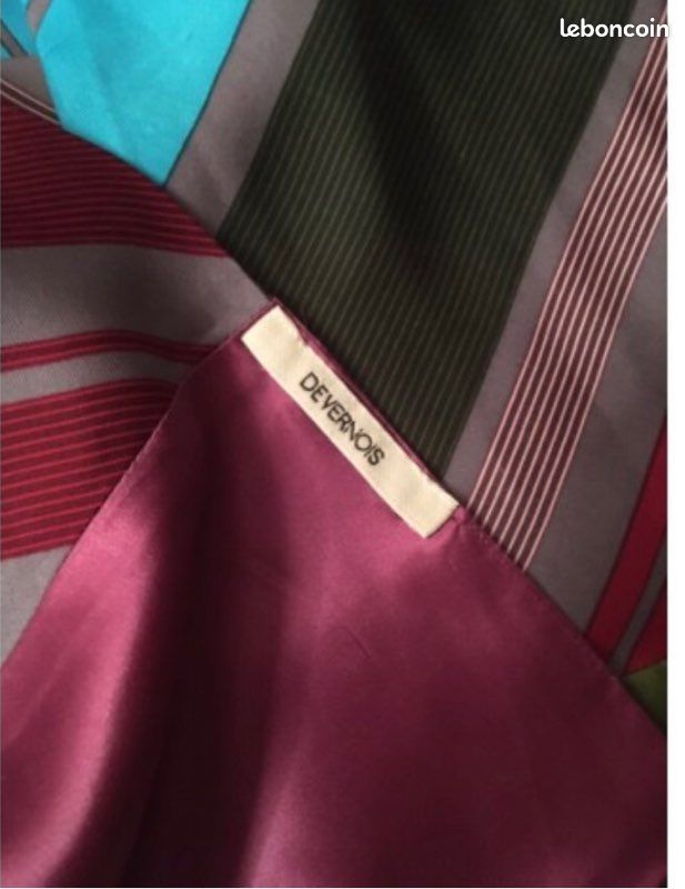Étole Foulard Devernois. Valeur 135 EUR (image 2)