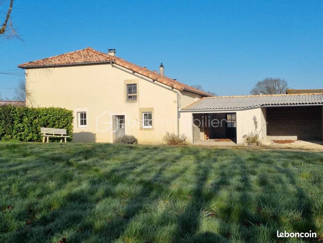 Maison 5 pièces 181 m² · à Saint-Vincent-la-Châtre · 181 m² · 199 900 €