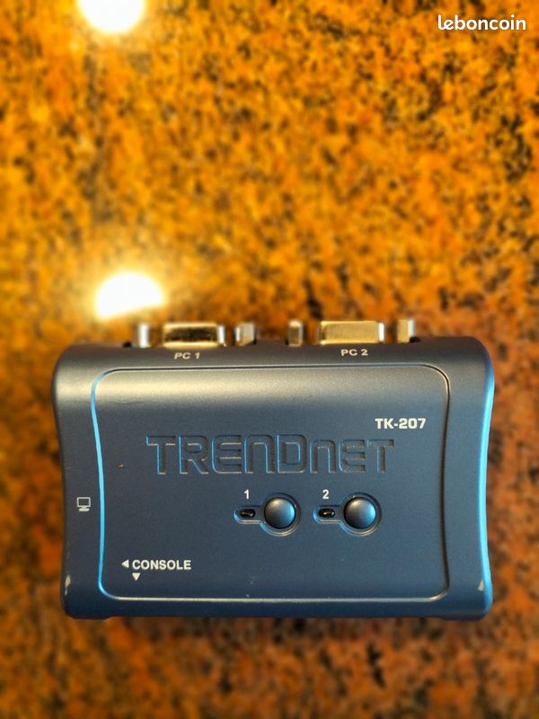 SWITCH KVM USB A 2 ports TRENDNET TK-207 (image 1)