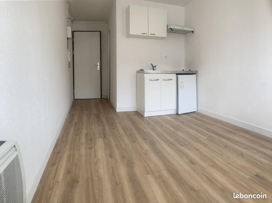 Appartement 1 pièce 16 m² · à Bordeaux · 16 m² · 421 €/mois