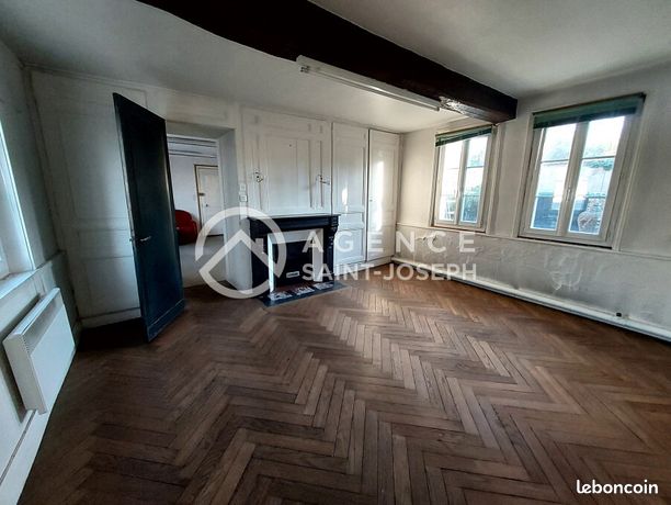 Local commercial 40 m² YERVILLE