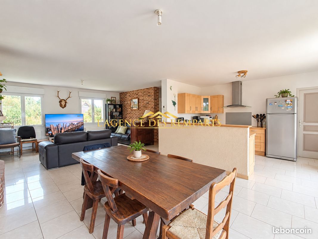 Maison 8 pièces 208 m² · à Campagne-lès-Hesdin · 208 m² · 300 000 €