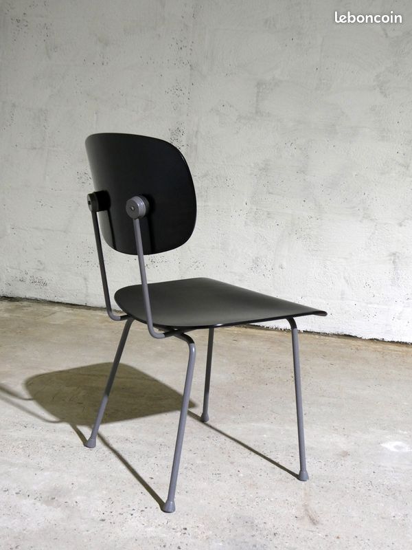 Chauffeuse vintage modèle 116 de Wim Rietveld pour Gispen, 1950 (image 2)