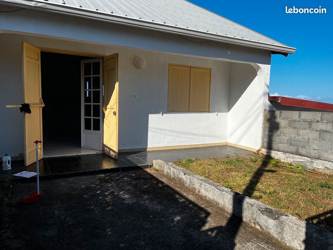 Maison 3 pièces 80 m² · à Saint-Pierre · 80 m² · 850 €/mois