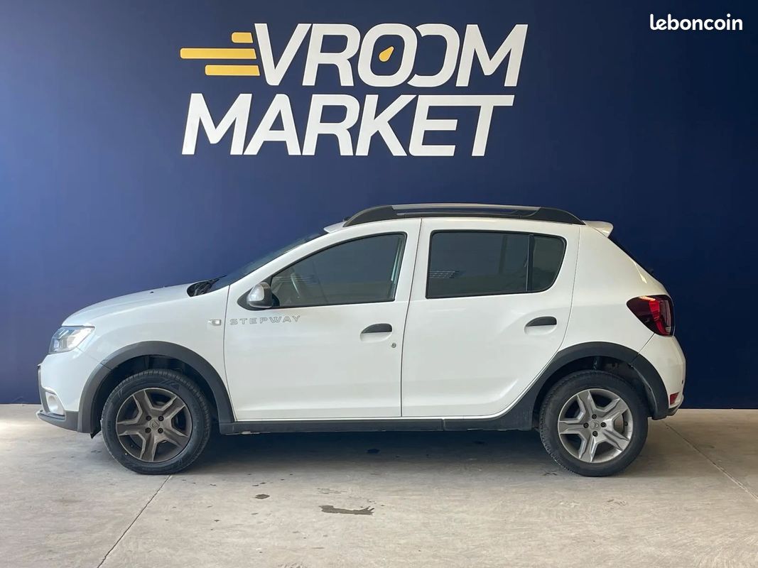 DACIA Sandero 1.5 D 95ch Stepway - 2019 - Caméra de recul - Phares LED - Navigation - Distribution OK (image 6)