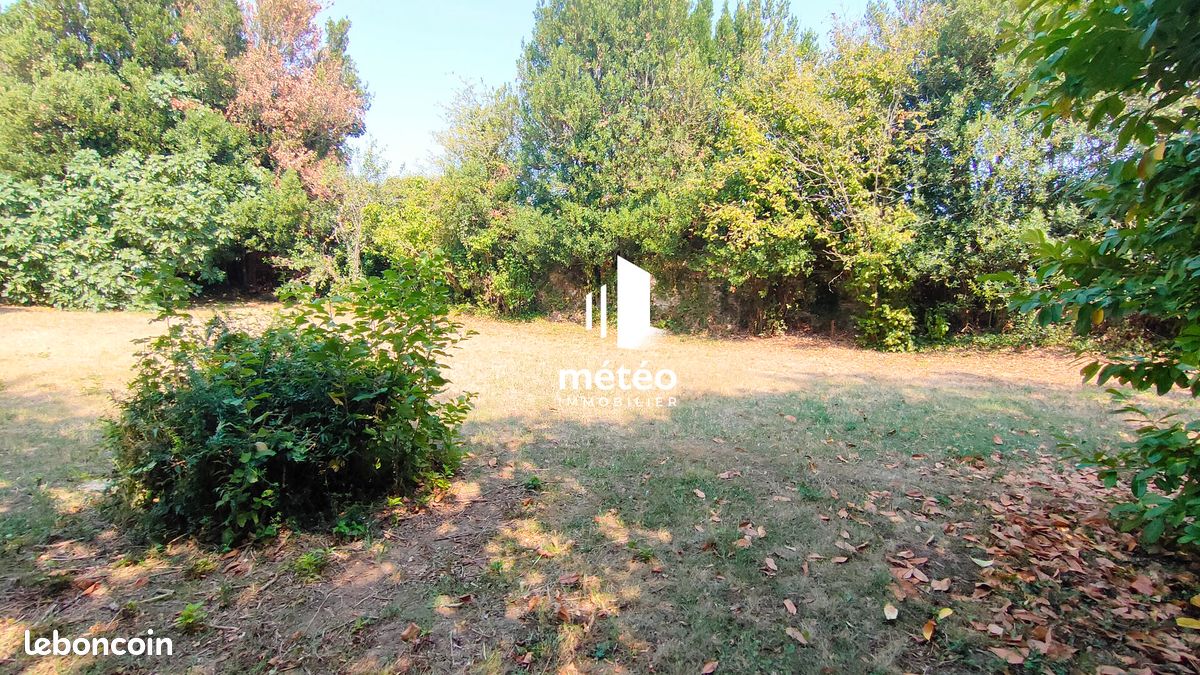 Terrain 1043 m² · à Angles · 1 043 m² · 117 900 €