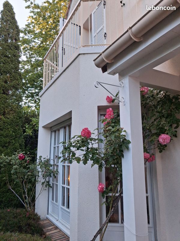 Maison 6 pièces 135 m² · à Saint-Germain-en-Laye · 135 m² · 756 000 €