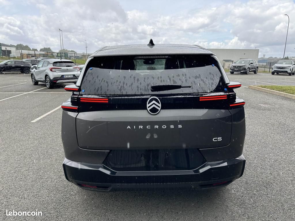 CITROEN C5 AIRCROSS C5 Aircross 1.2i Hybride - 145 S&S - Max + TOIT OUVRANT (image 6)