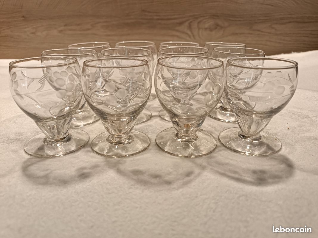Verres gravés anciens (image 5)
