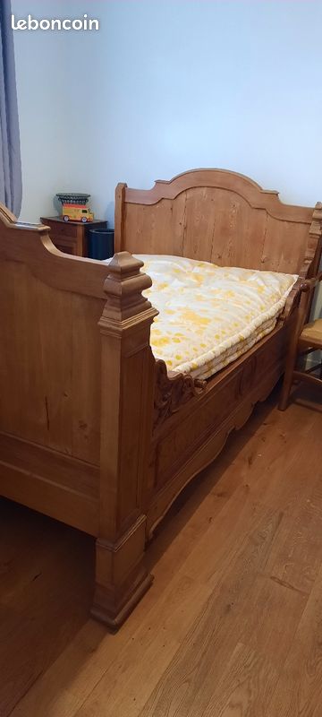 Ancien Lit en bois (image 3)