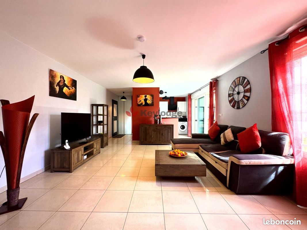Appartement 2 pièces 57 m² · à Saint-Denis · 57,3 m² · 900 €/mois