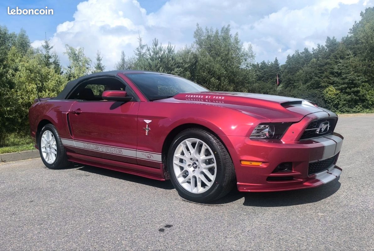 Ford Mustang Cabriolet V6 (image 1)