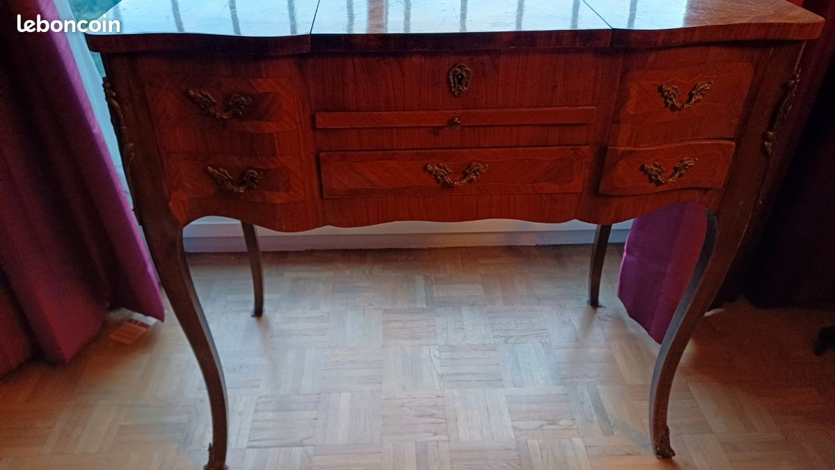 Coiffeuse ancienne (image 1)
