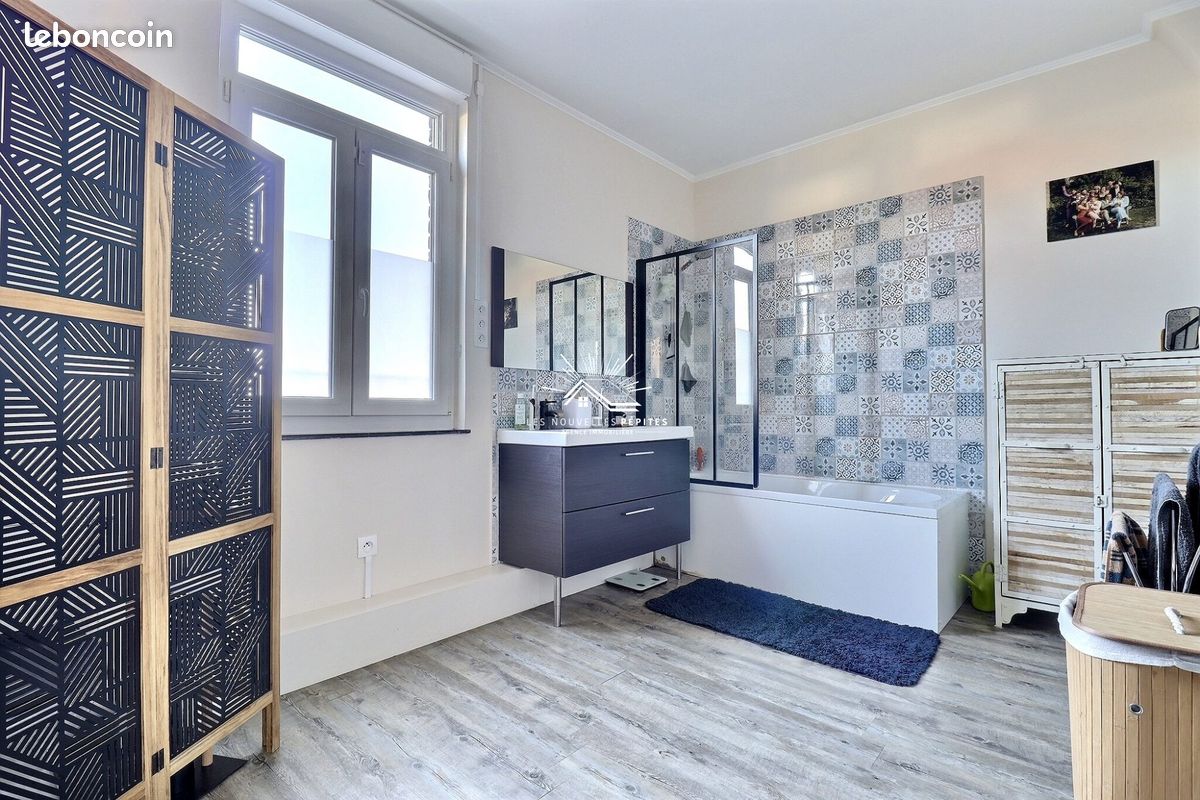 Maison 4 pièces 85 m² · à Croix · 85 m² · 219 500 €