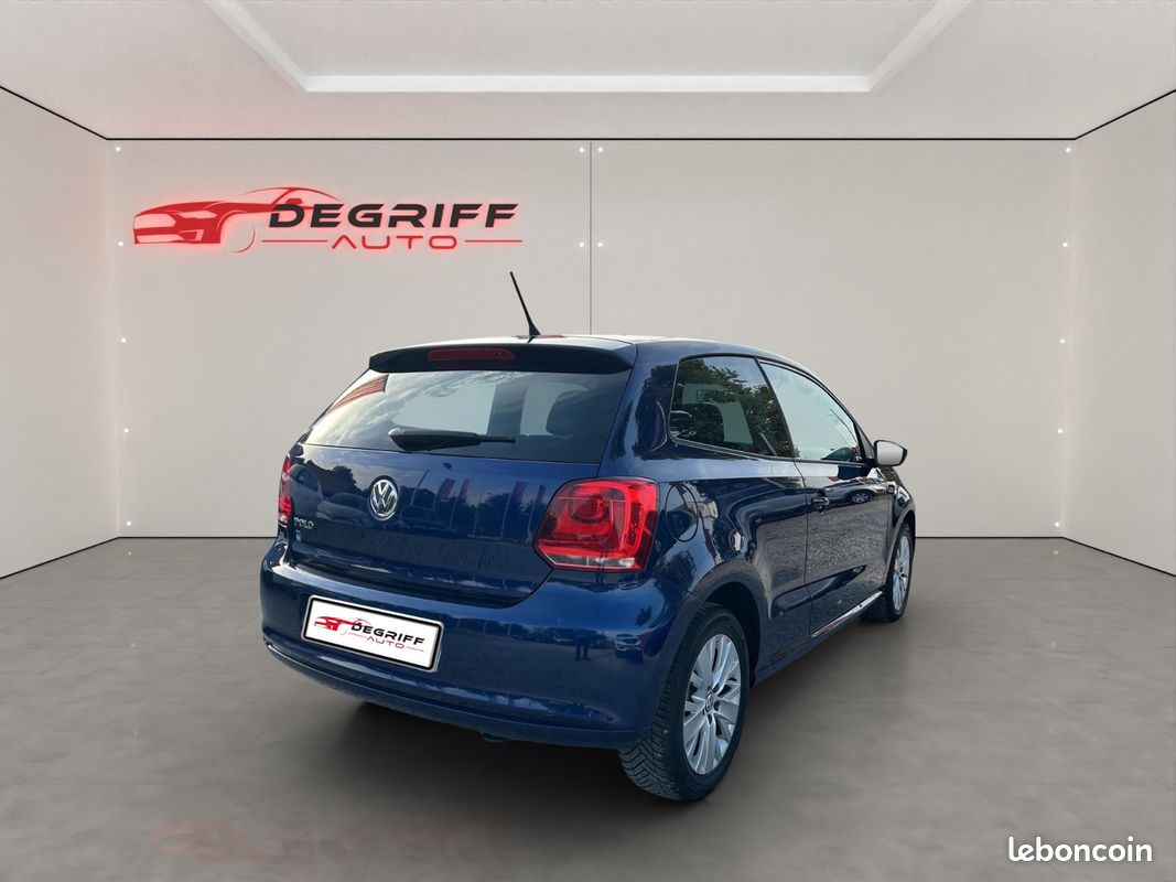 VOLKSWAGEN POLO 1.2 60 Série Spéciale Match II (image 5)