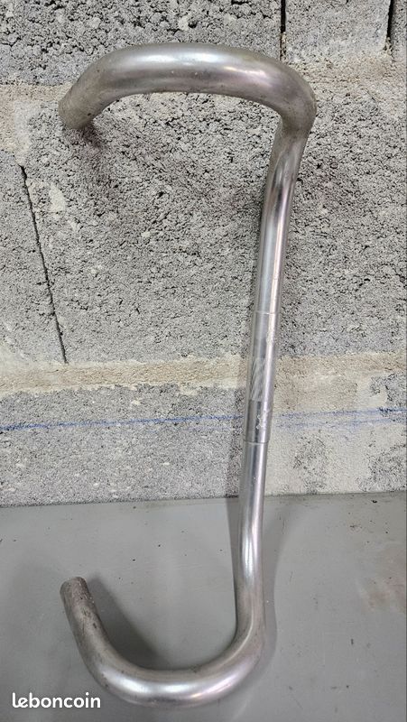 Guidon Vélo Route Vintage Cinelli Tour 68 - 42 Cm C-C, Alu, Occasion En Bon état, Fabriqué En Italie
