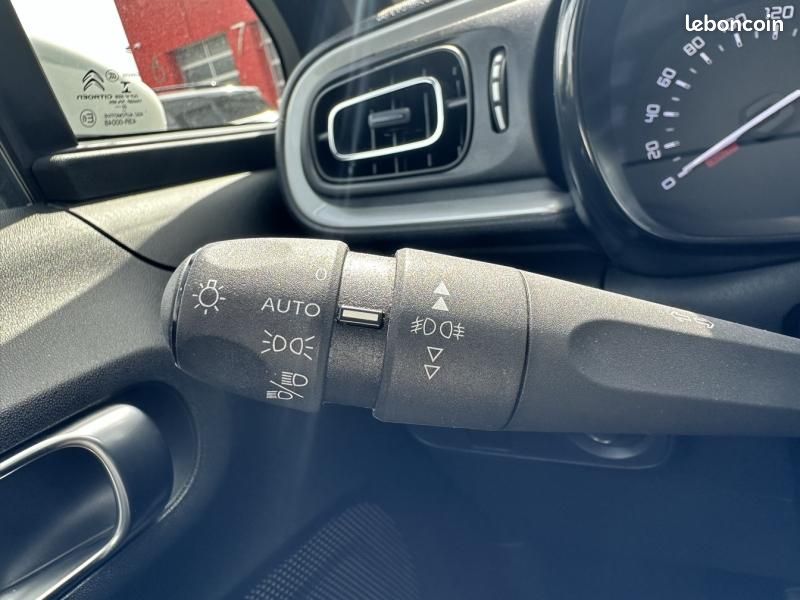 Citroen C3 1.5 BlueHDi 100ch S&S C-Series E6.d (image 14)