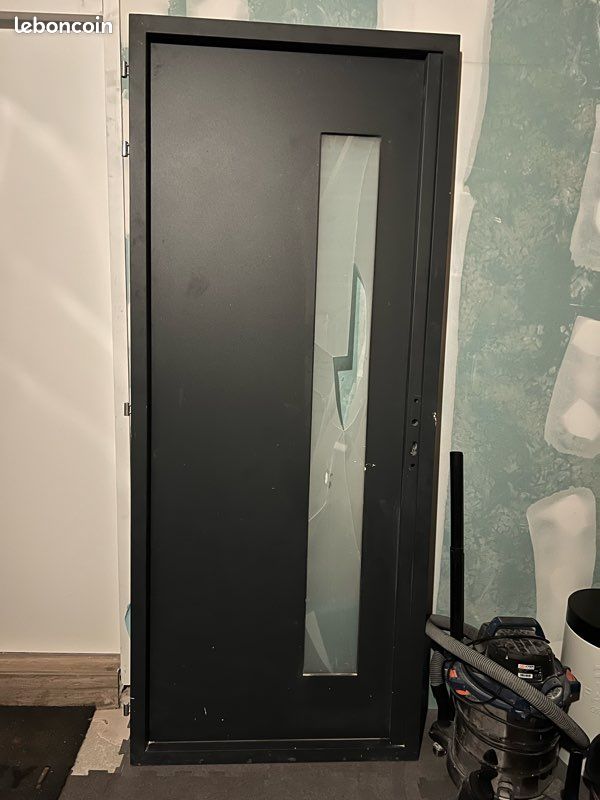 Porte d’entrée en Alu (image 1)