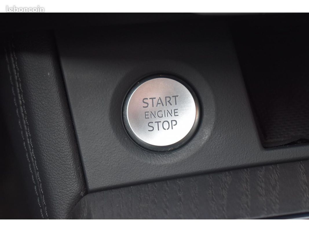 AUDI Q5 50 TFSIe 299 S tronic 7 Quattro Avus (image 37)
