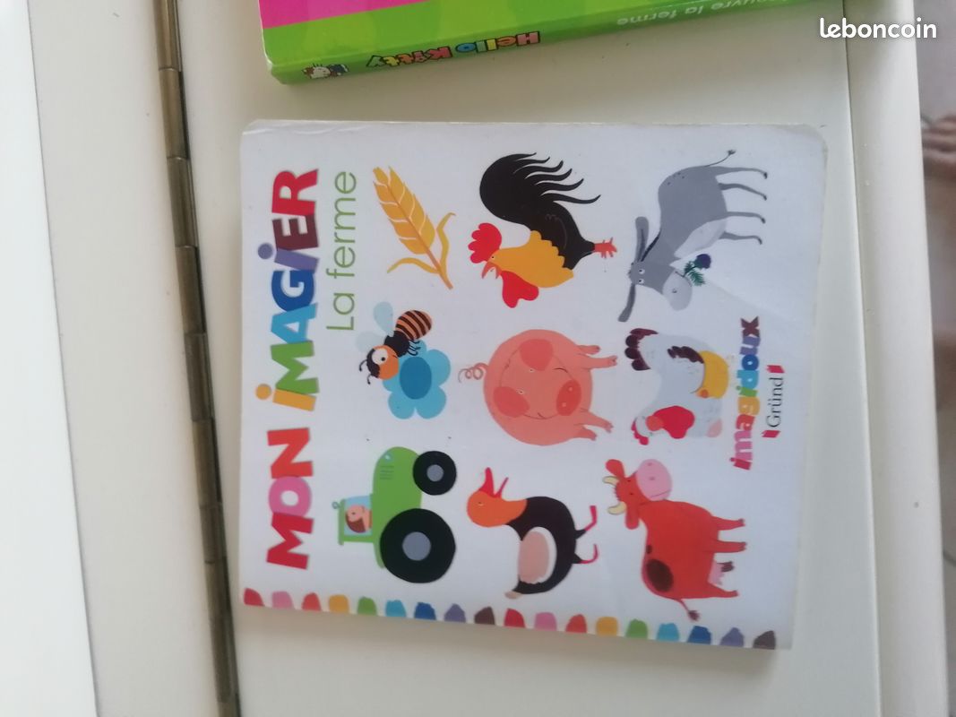 Livre Hello Kitty a la ferme & imagier de la ferme (image 2)