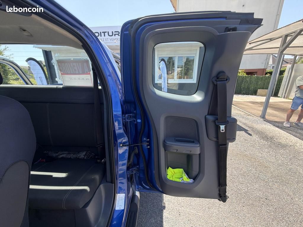 FORD RANGER 2.2 TDCi 150 cv SUPER CABINE XLT Sport / Attelage + moteur 35000 km (facture ford) (image 26)