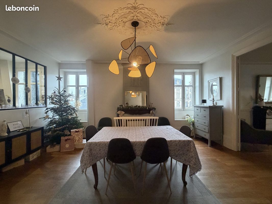 Appartement 7 pièces 184 m² · à Limoges · 184 m² · 359 000 €