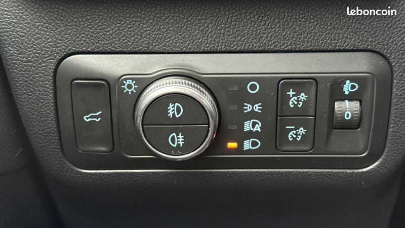 Ford KUGA 2.0 ECOBLUE 150CH MHEV ST-LINE (image 11)