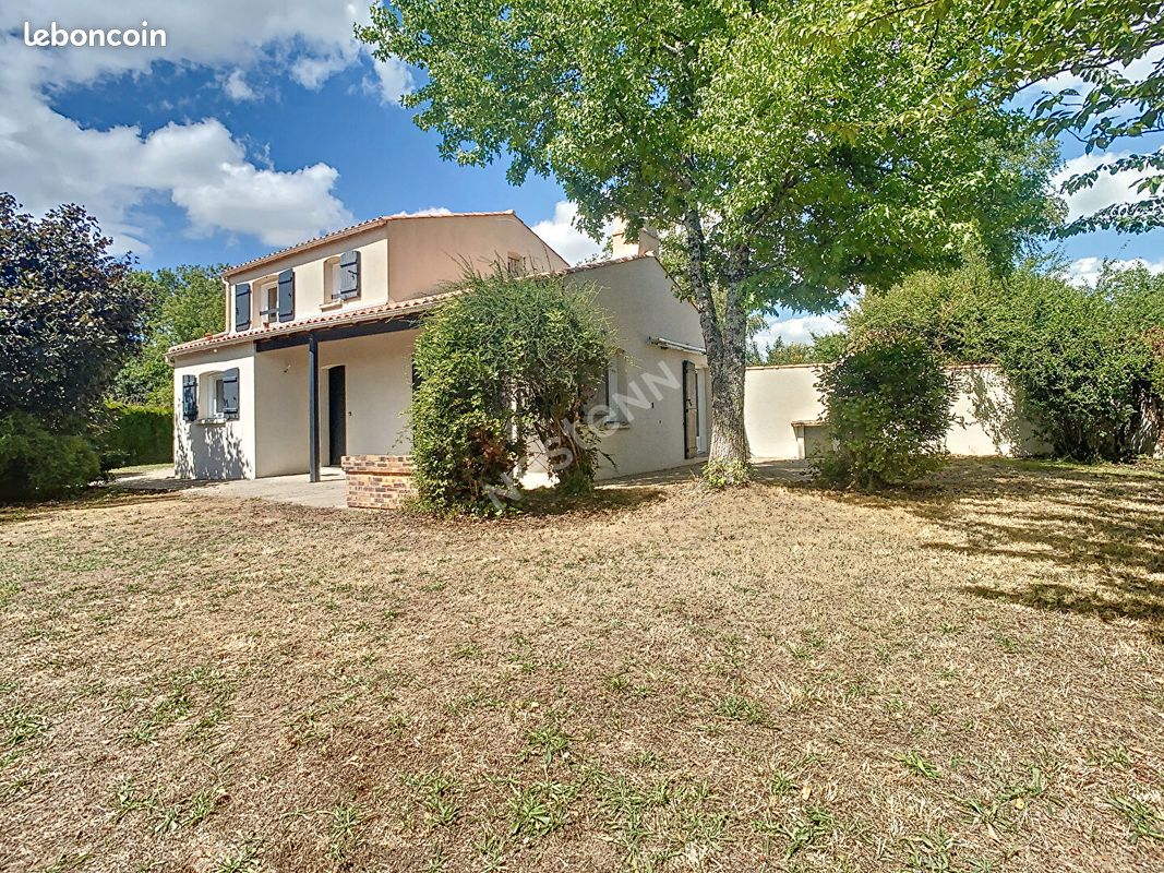 Maison 5 pièces 106 m² · à Rezé · 106 m² · 1 329 €/mois