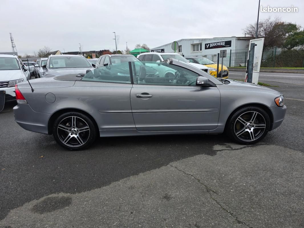 Volvo C70 Cabriolet 2.4i 170 Summum (image 5)