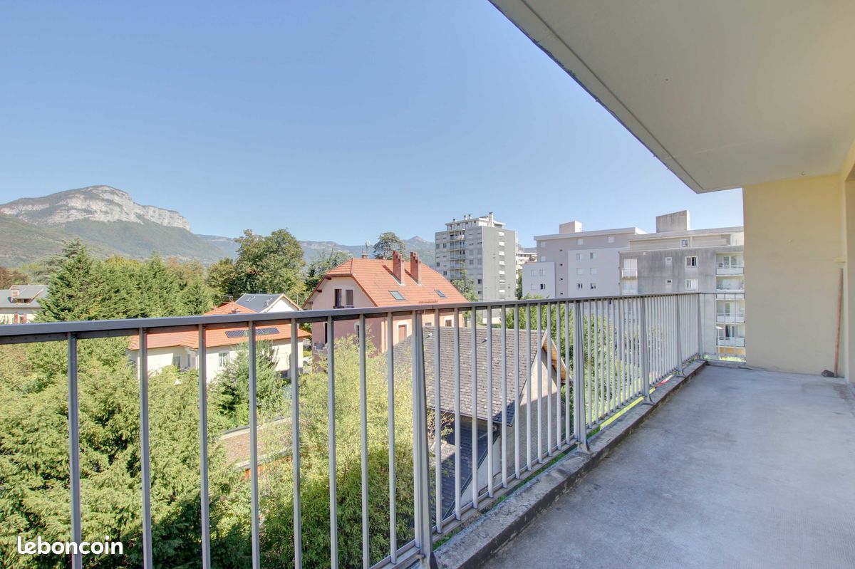 Appartement 2 pièces 45 m² · à Chambéry · 45 m² · 160 000 €