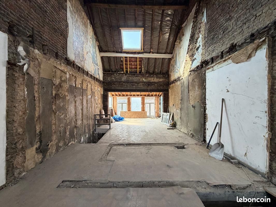 Maison 4 pièces 146 m² · à Roubaix · 146 m² · 128 500 €