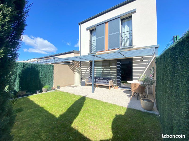 Maison 4 pièces 78 m² · à Mions · 78 m² · 303 000 €