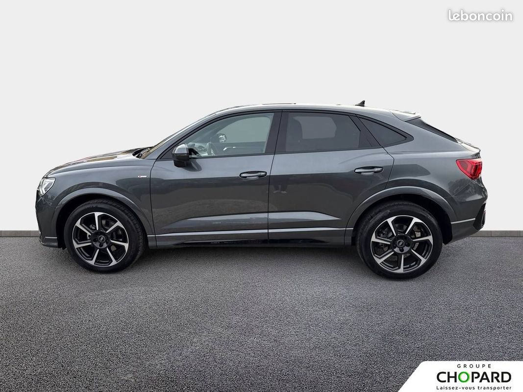 AUDI Q3 Sportback 35 TFSI 150 ch S tronic 7 S line (image 9)
