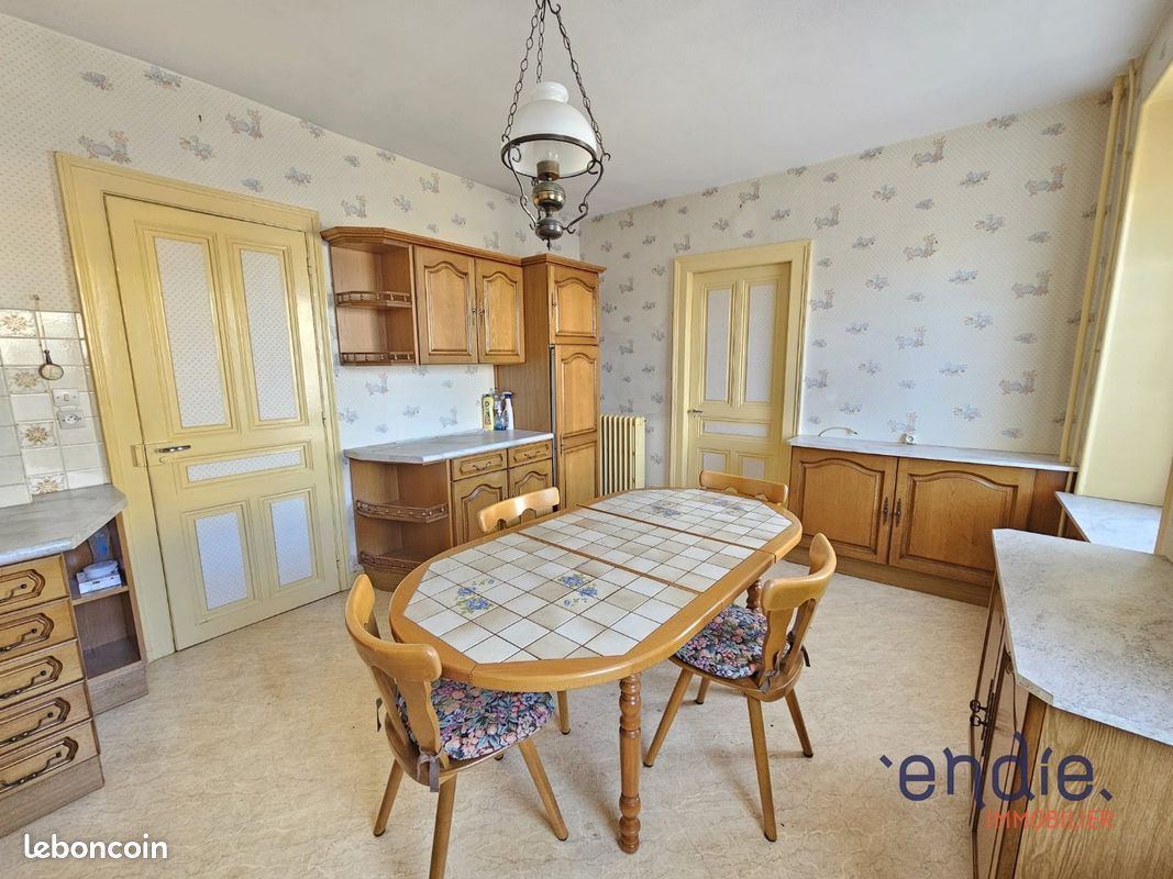Appartement 5 pièces 111 m² · à Valdoie · 111 m² · 97 000 €
