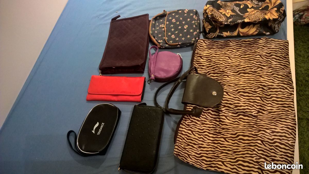 Lot de petits sacs pochettes portes monnaie (image 2)