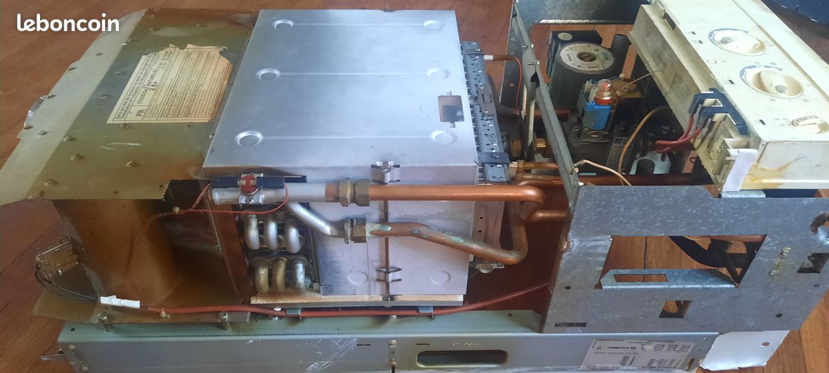 A vendre Chaudière ELM Leblanc ACLEIS NGLM 23 2H nat (image 3)