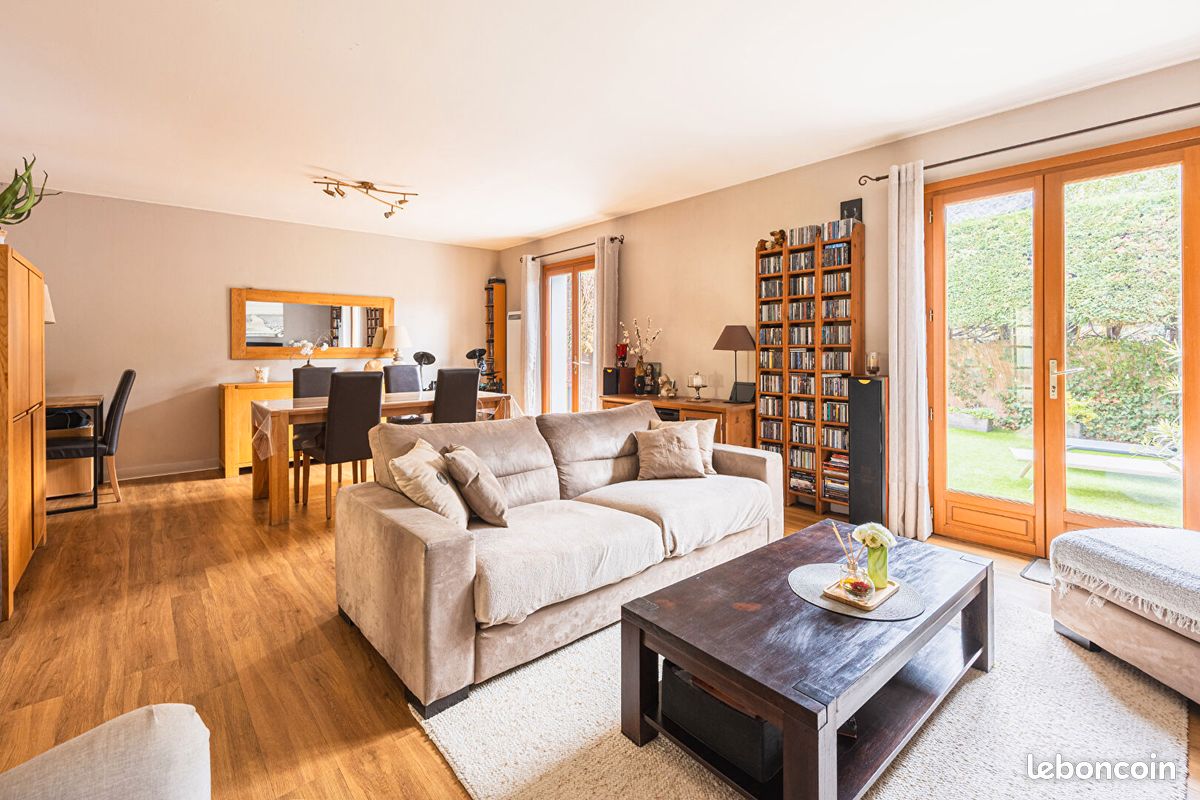 Maison 5 pièces 107 m² · à Nantes · 107 m² · 349 900 €