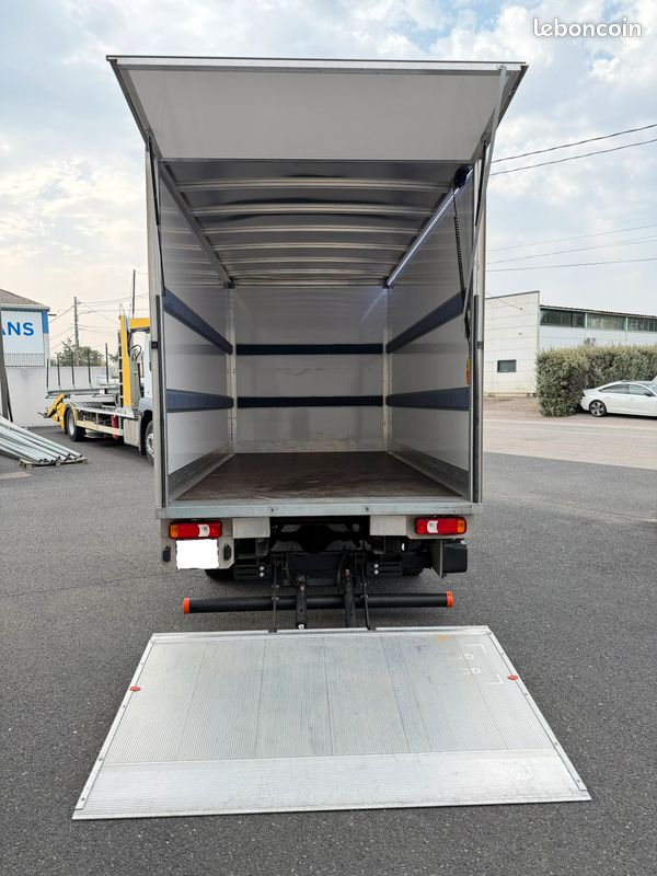 Iveco daily 20m3 hayon 34500 HT (image 4)