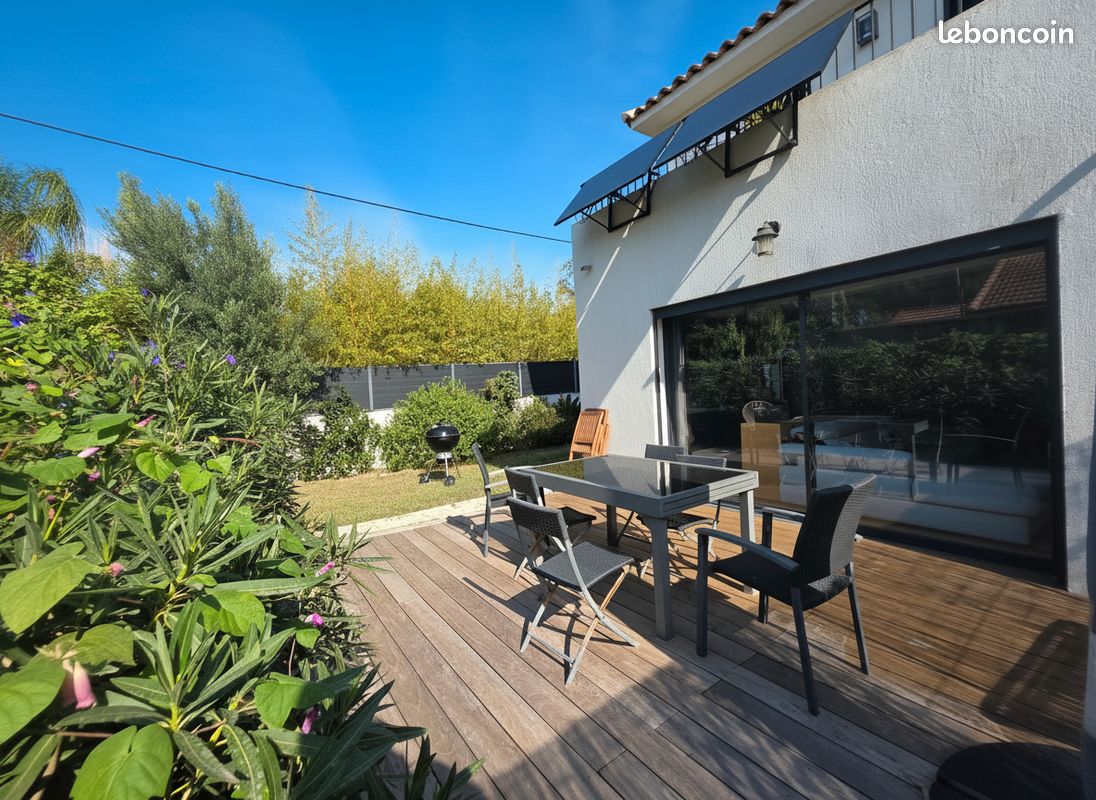 Appartement 4 pièces 78 m² · à Six-Fours-les-Plages · 78 m² · 580 000 €