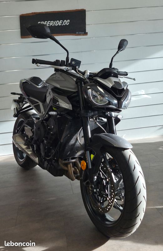Triumph street triple 765 r (image 2)