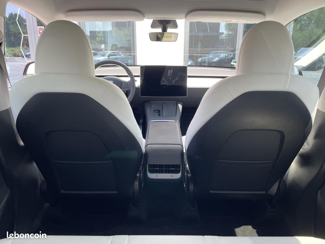 Tesla model y awd performance + attelage - garantie constructeur (image 17)