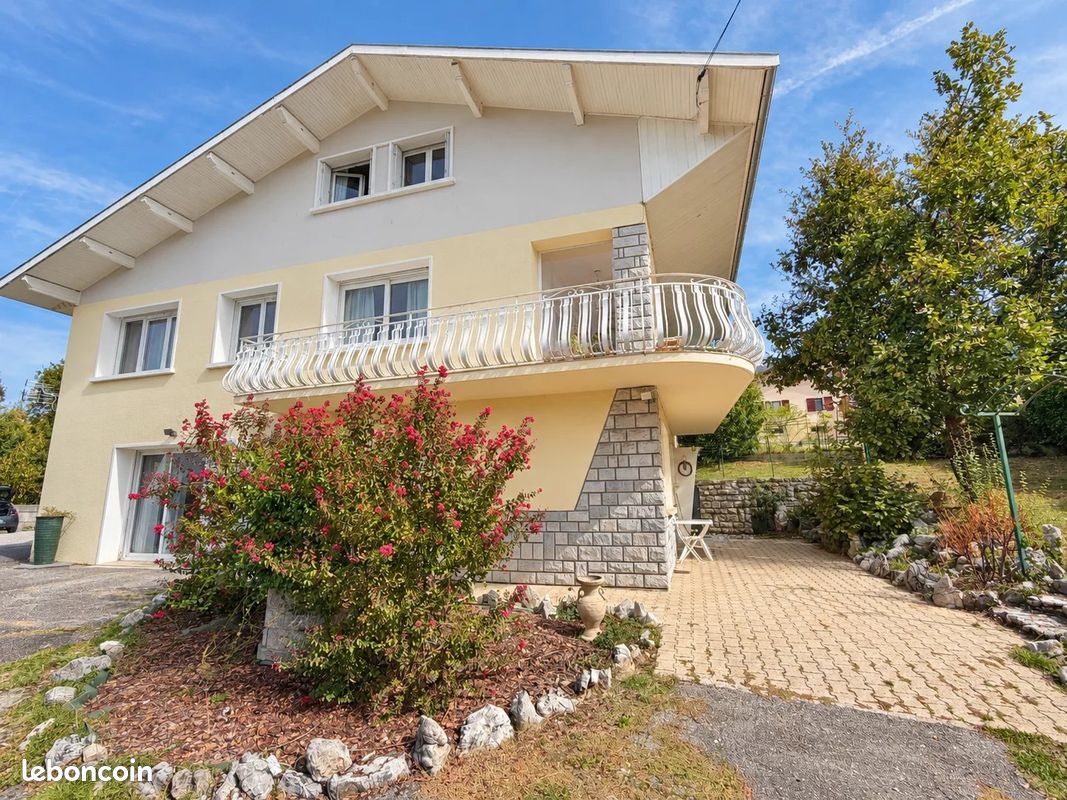 Appartement 3 pièces 86 m² · à Aix-les-Bains · 86 m² · 385 000 €