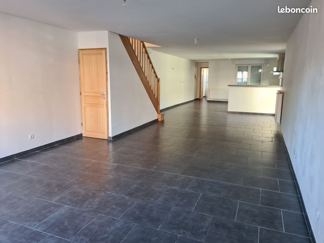 Maison 4 pièces 110 m² · à Escaudain · 110 m² · 840 €/mois