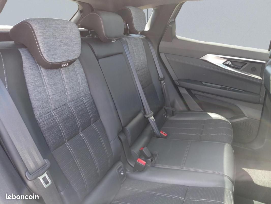 Renault Austral E-Tech hybrid 200 Techno (image 18)