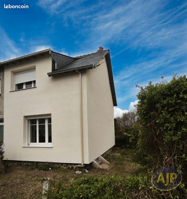 Maison 3 pièces 59 m² · à Segré-en-Anjou Bleu · 59 m² · 595 €/mois
