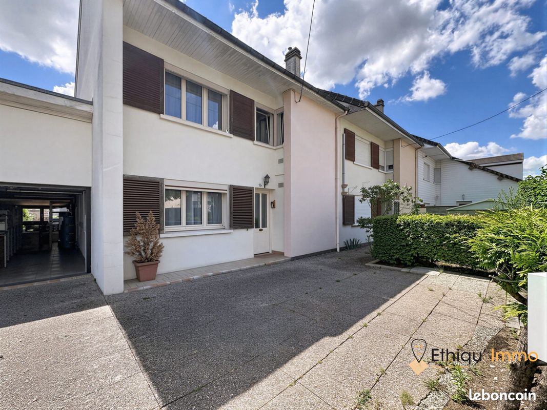 Maison 5 pièces 102 m² · à Bar-sur-Aube · 102 m² · 112 000 €