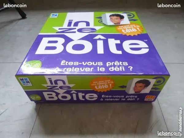Jeu in ze boîte officiel en très bon état et divers (image 2)