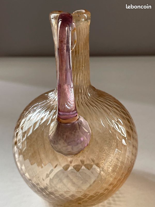Carafe en verre irisé (image 4)