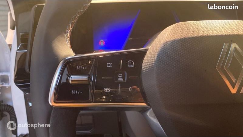 Renault Austral 1.2 E-Tech full hybrid 200ch esprit Alpine - 25 (image 25)