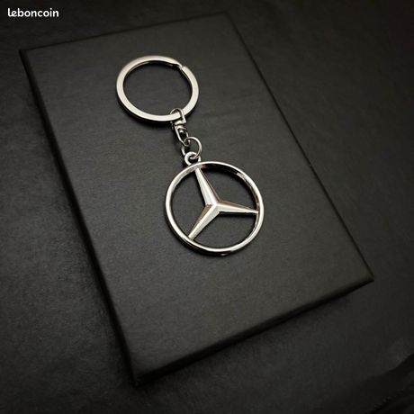 Porte-clés Mercedes Classe CLA (C118) - Simili Cuir, Fabrication Française - Cadeau Auto